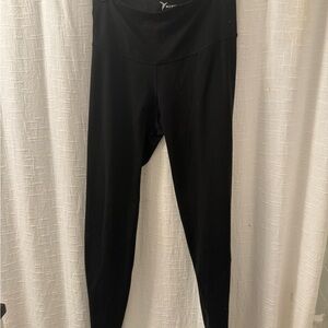 Old Navy Active Black Go-Dry Leggings